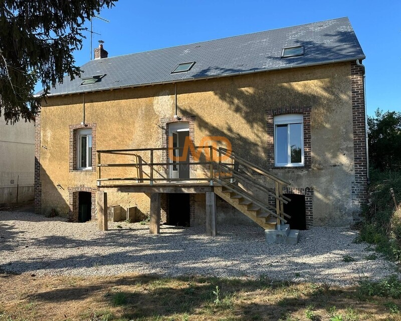 Maison restaurée - Mondoubleau - 20 min TGV  - Whatsapp image 2026-07-27 at 16.04.13