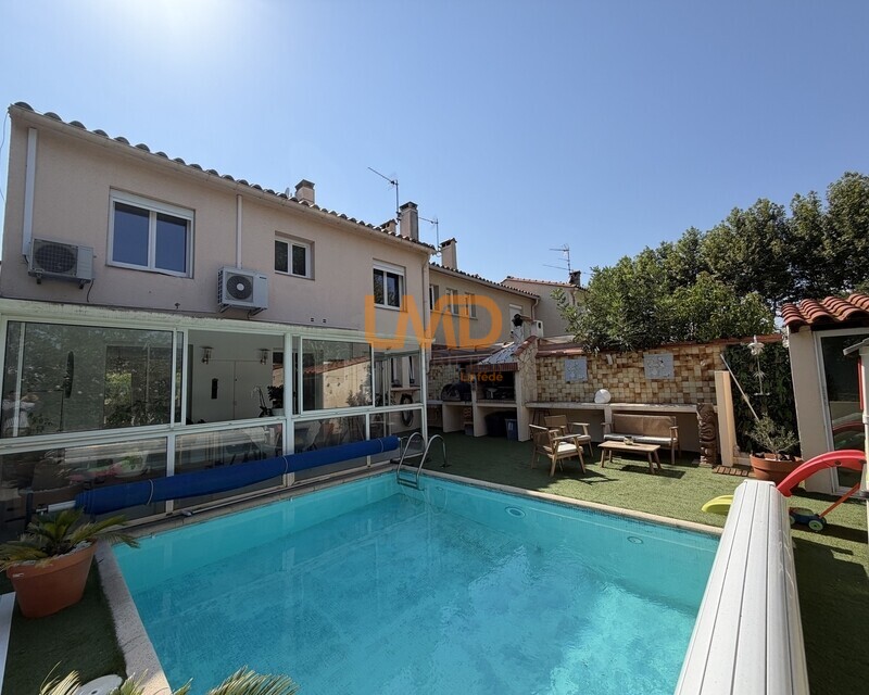 Villa T5 92 m2 avec piscine à Baho - Img 5510