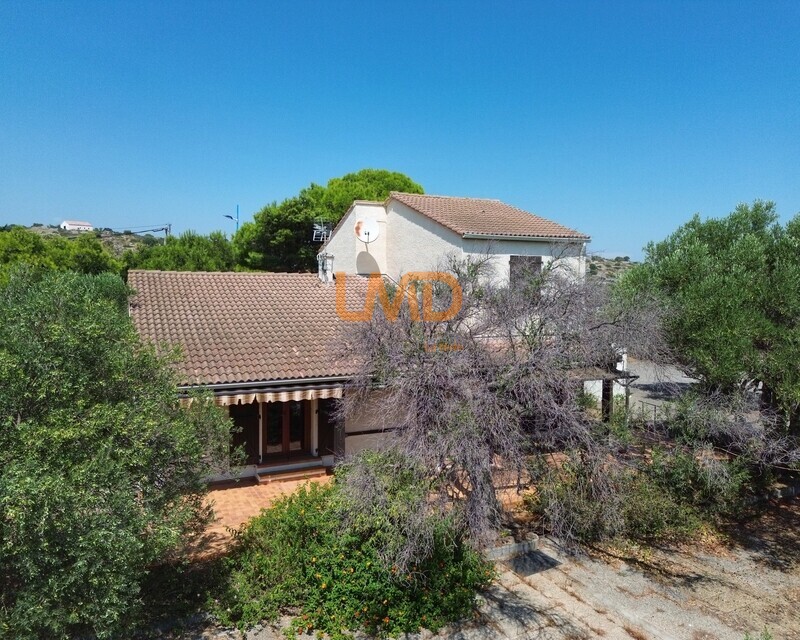 Villa 4 faces avec garage - 1000055266