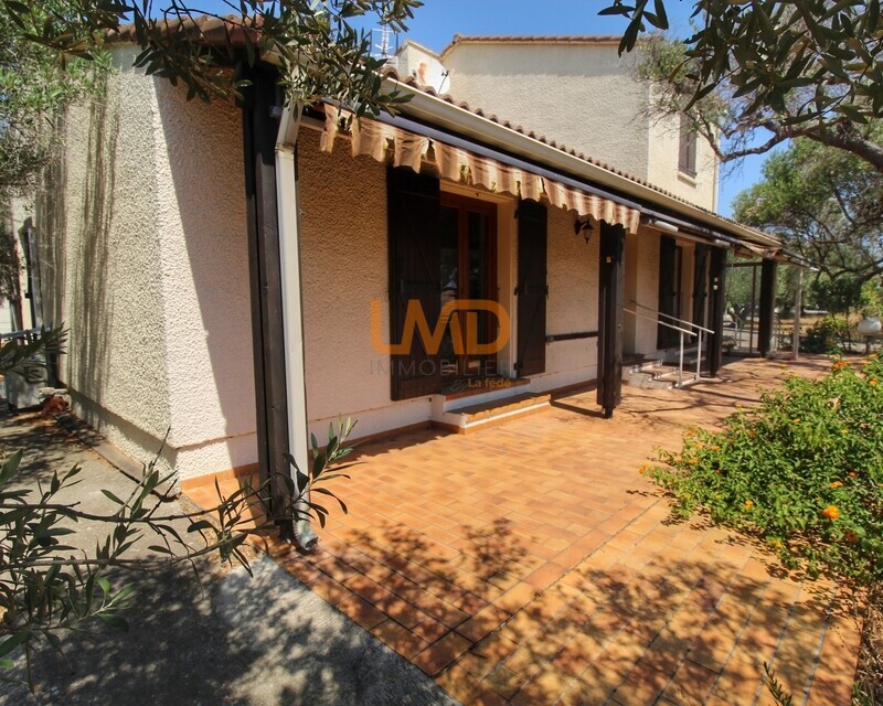 Villa 4 faces avec garage - 1000055268