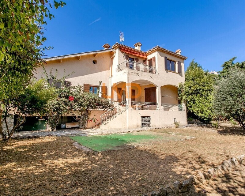 Villefranche sur Mer,  Villa Provençale - Image01