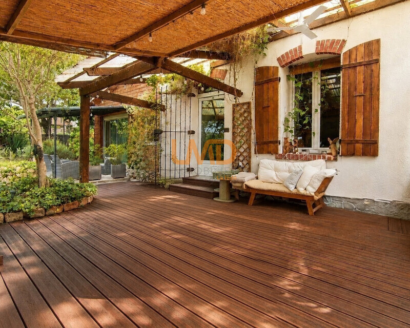 Maison – Charme et atypicité – Studio indépendant - File 0000000093bc8243bdaca88121cd8a44