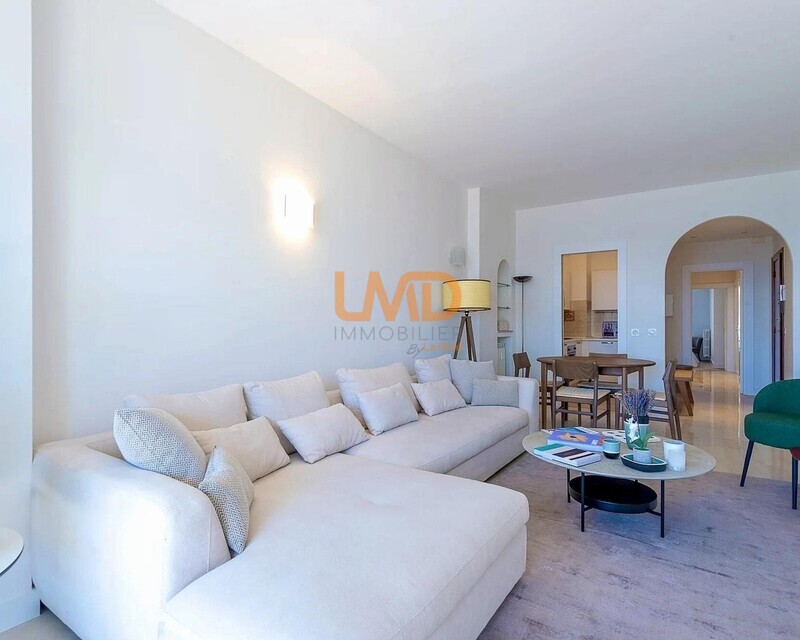 Nice , Magnifique Appartement de 65m2 Vue Mer - Promenade des Anglais - Image01