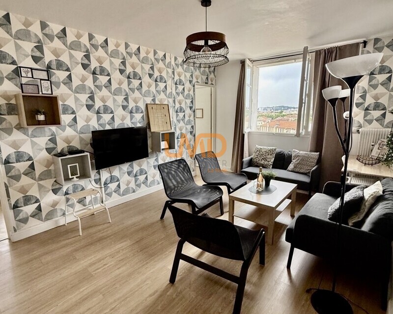 T4 meublé proche Ecusson, parking, ascenseur - Bd69ea95-2377-407d-a4b0-fa54c8c72bcf