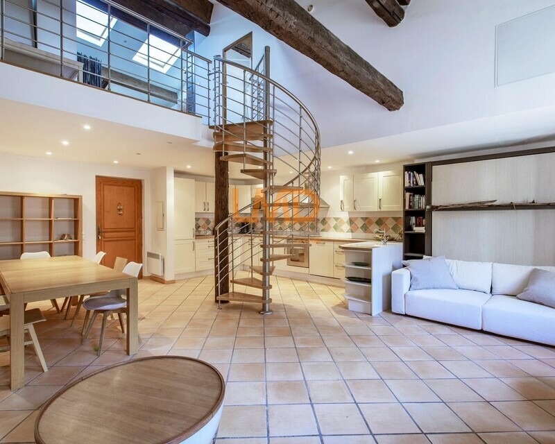 Villefranche-sur-Mer(06) de : Appartement Style loft 100m2 Vue mer - Image09