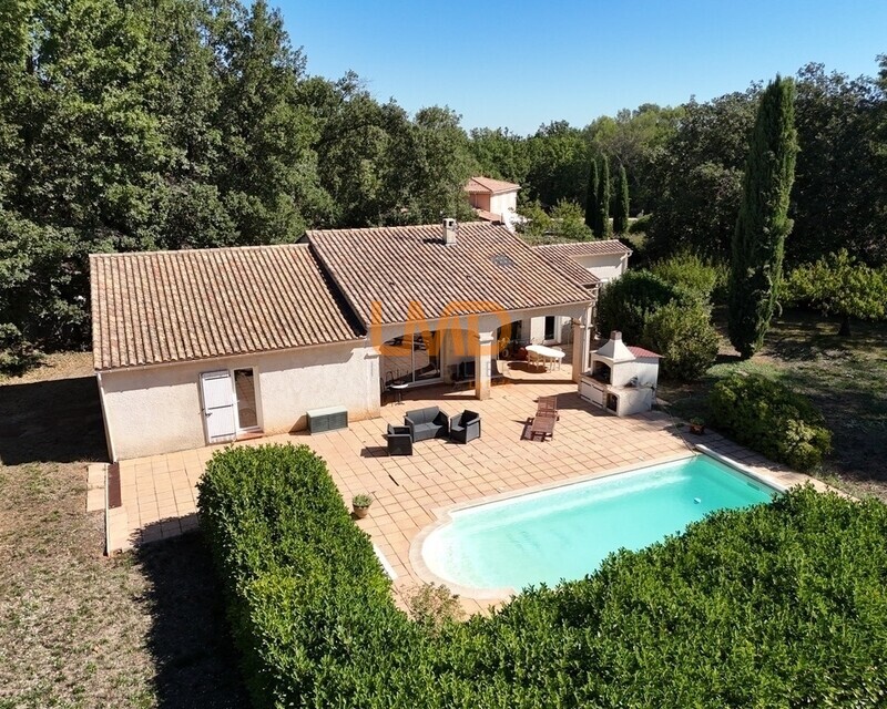 Maison T6 197m2 plancher - Terrain 2500m2 - 0c8681e8-cb36-4fad-b146-6217468e7556 1 105 c