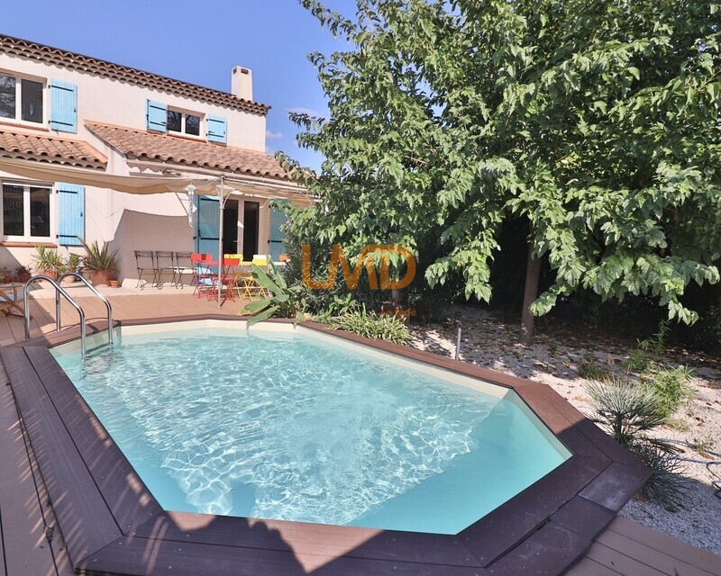Saint Maximin proche centre: maison T4 103m2 - parking - jardin - E5f443ea-665e-4f90-8cc1-363234bdcdf3 1 201 a