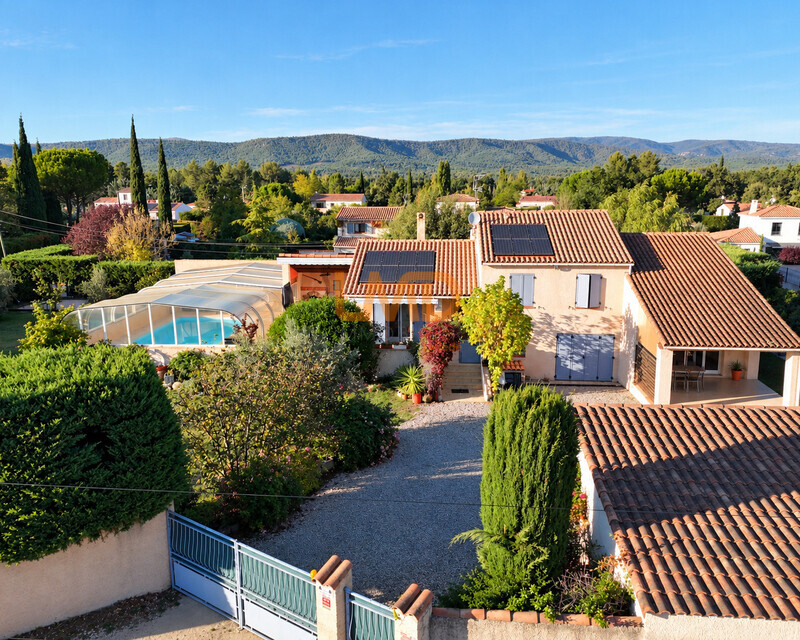 Nans les pins: maison T4/T5 + T2, terrain 2200m2, garage, piscine - 74829708-a217-485f-bb88-40141d9bb898
